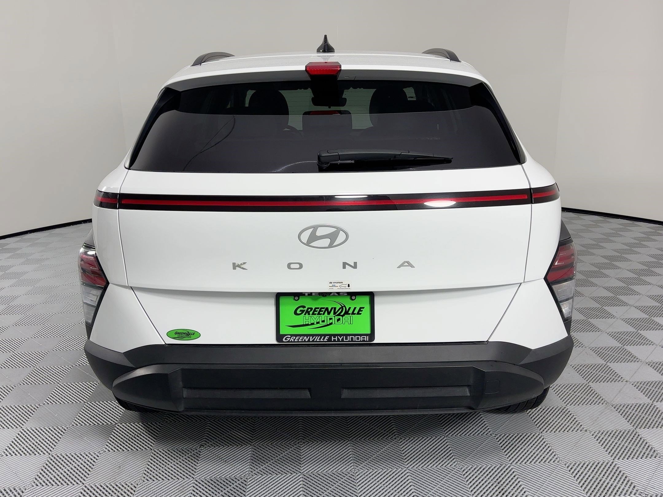 Used 2024 Hyundai Kona SEL image 10