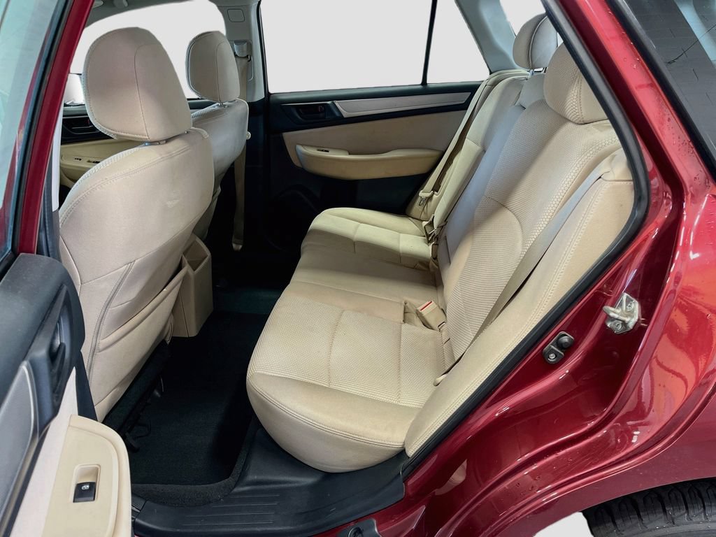 Used 2019 Subaru Outback 2.5i AWD/4WD image 23