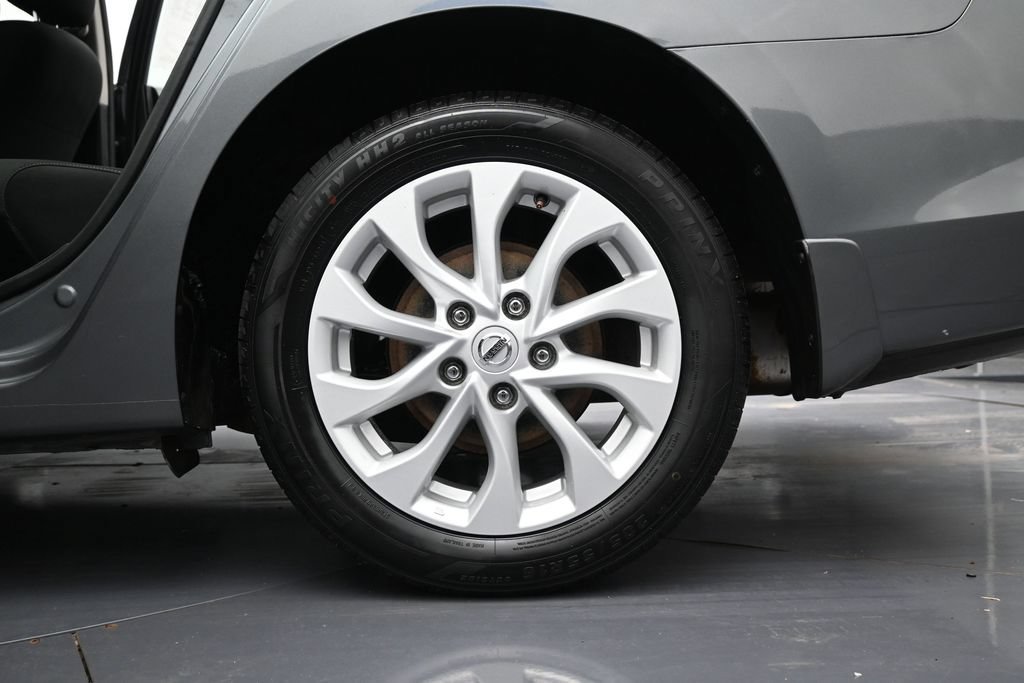 Used 2019 Nissan Sentra SV FWD image 14