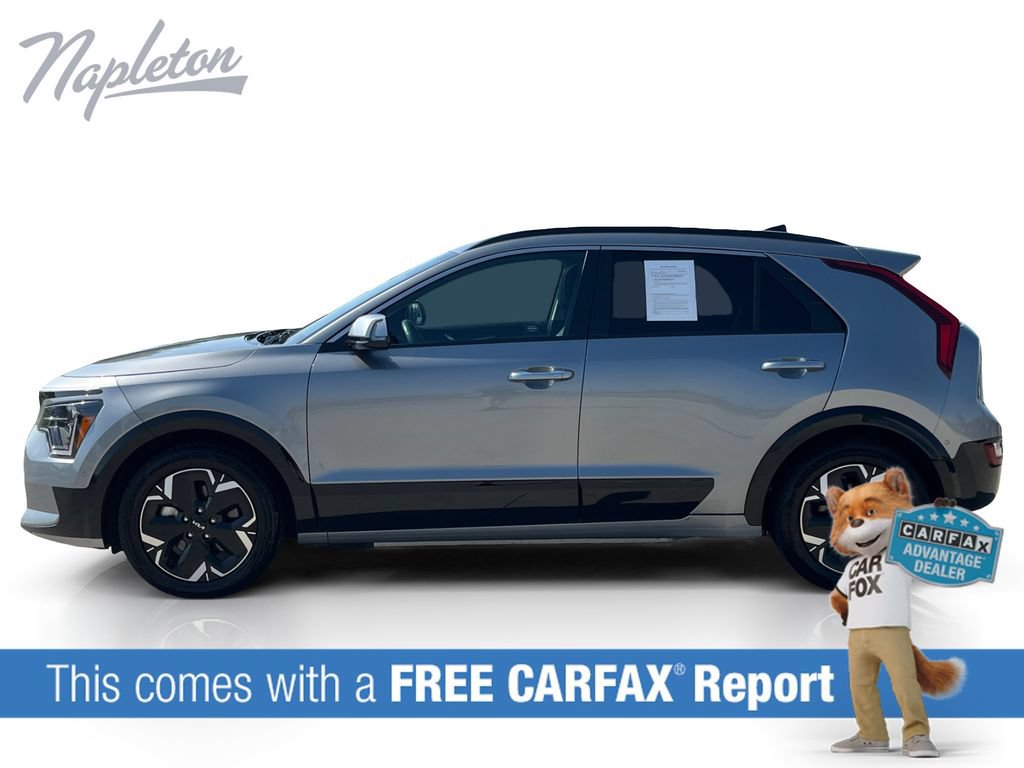 Used 2023 Kia Niro Wave w/ Wave Preserve Package FWD image 2