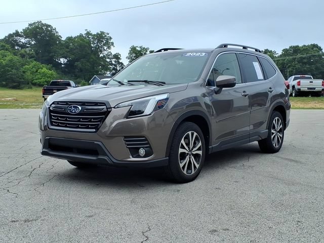 Used 2023 Subaru Forester Limited AWD/4WD image 3