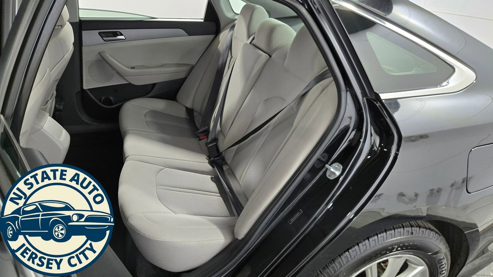Used 2019 Hyundai Sonata SE FWD image 29