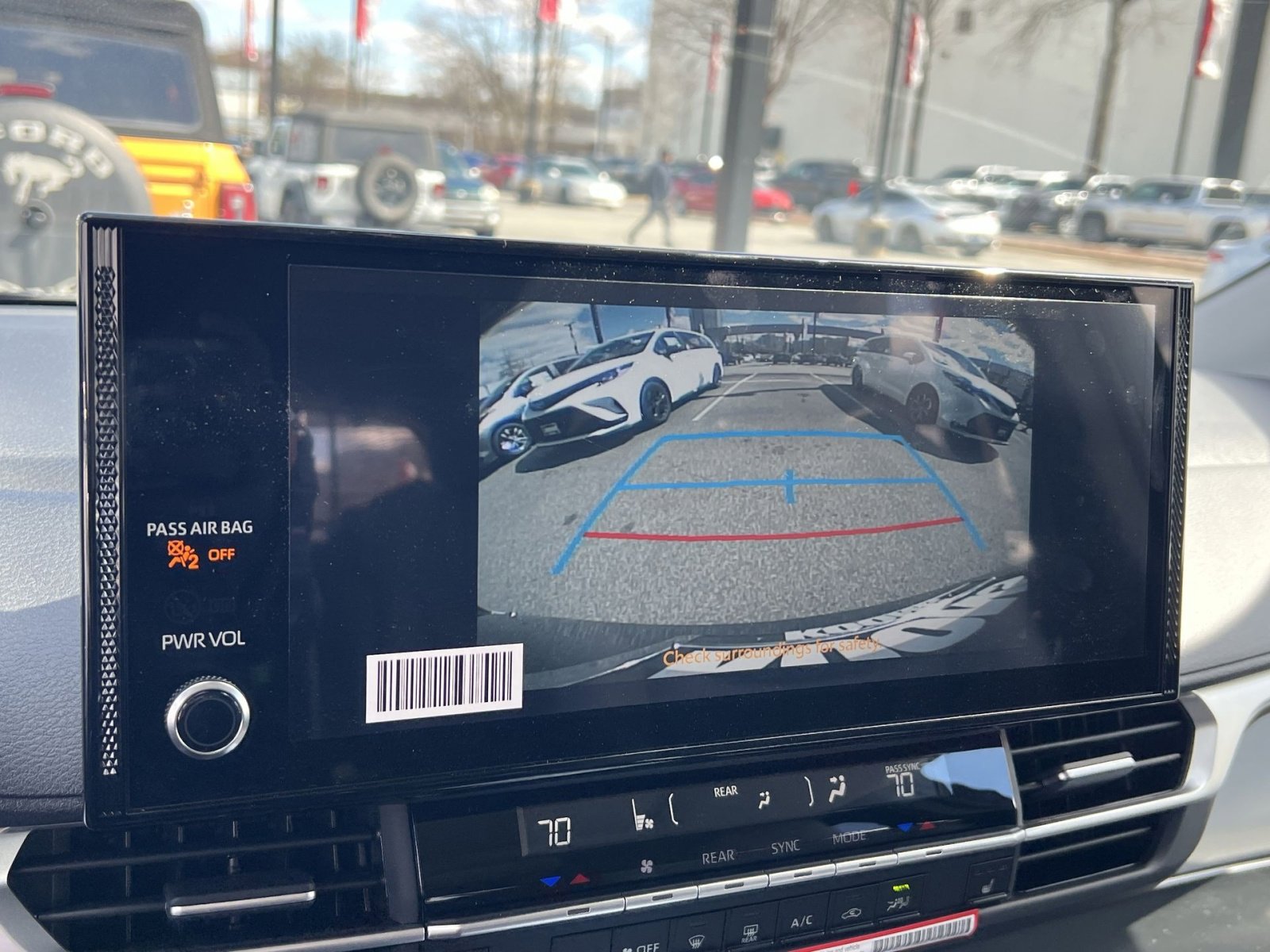 New 2026 Toyota Sienna XLE image 14