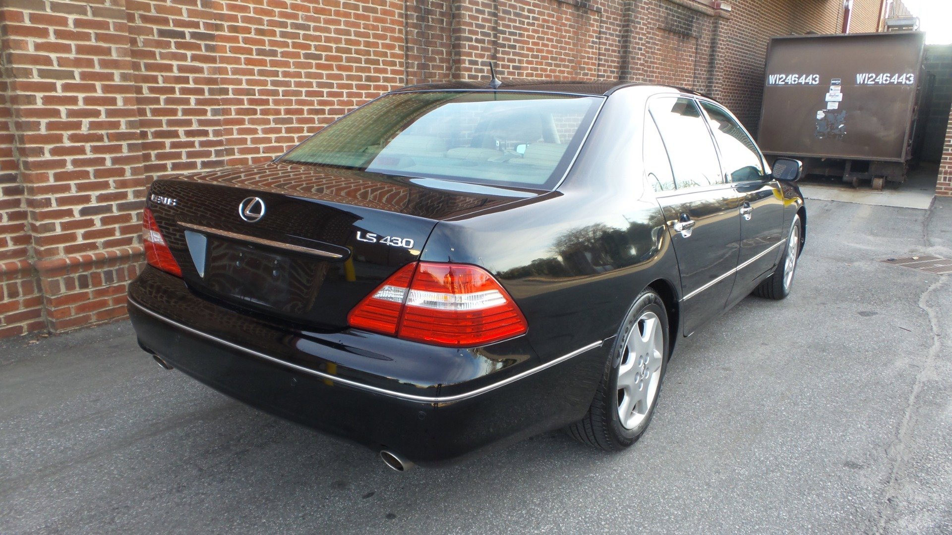 Used 2004 Lexus LS 430 image 14