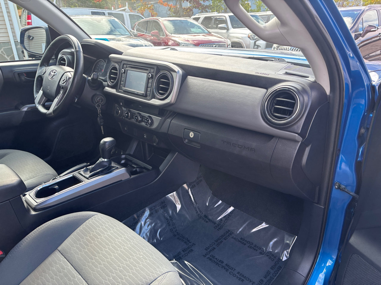 Used 2018 Toyota Tacoma SR5 image 13