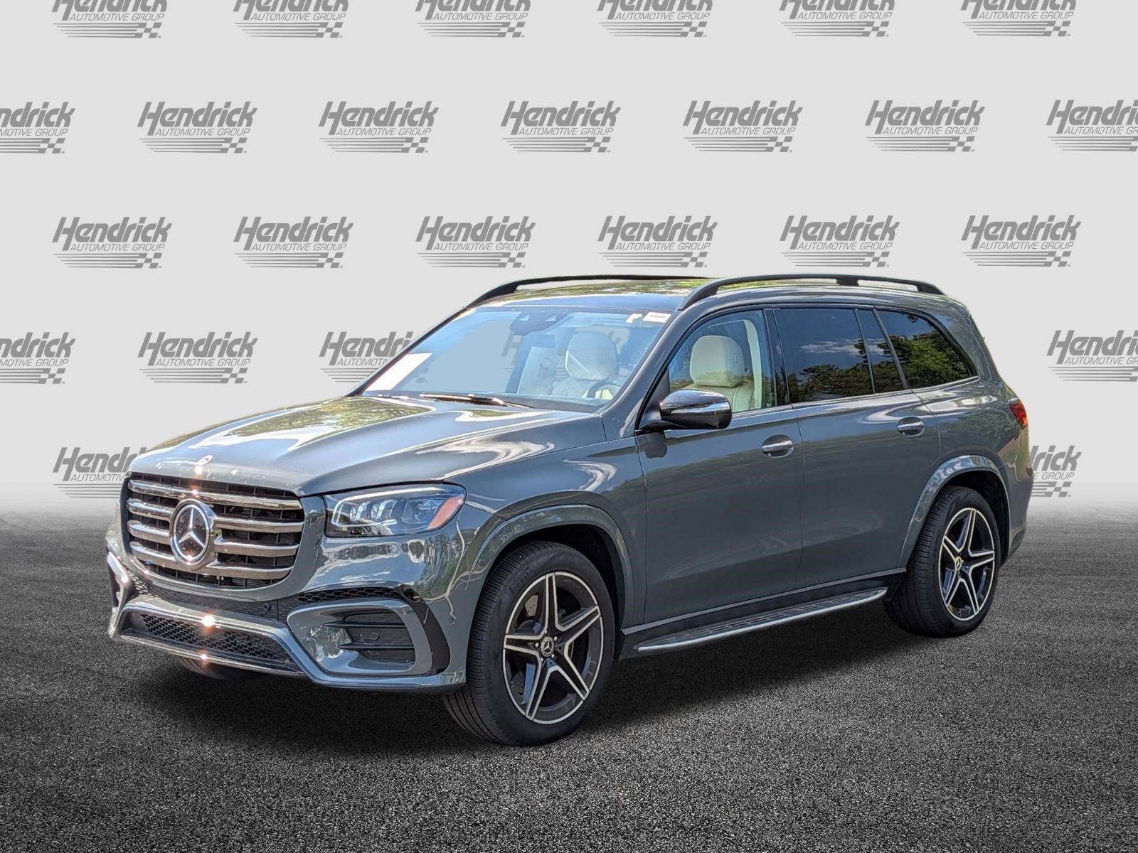 Certified 2025 Mercedes-Benz GLS 450 4MATIC image 5
