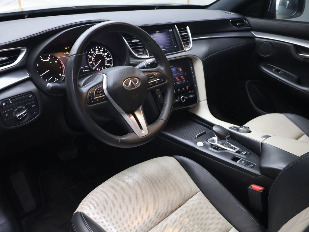 Used 2023 INFINITI QX55 Luxe w/ Cargo Package AWD/4WD image 17