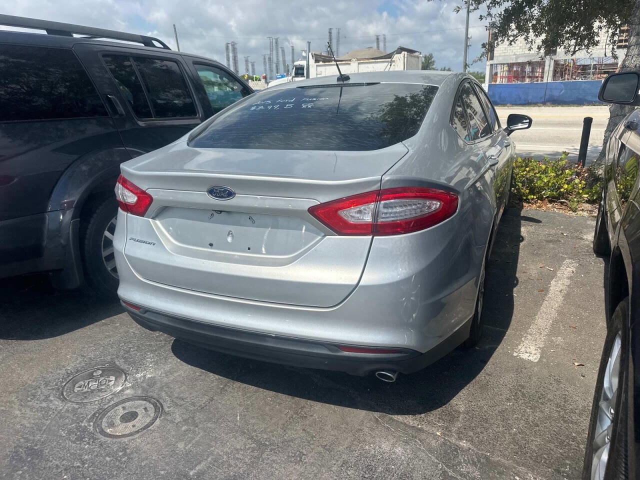 Used 2015 Ford Fusion S image 3