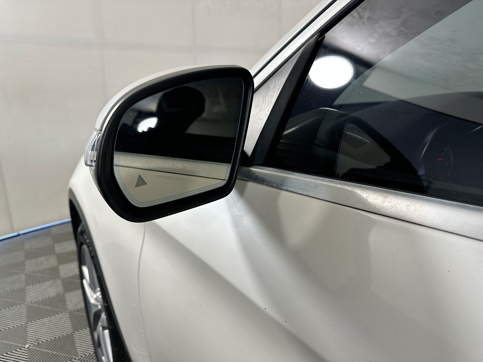 Used 2017 Mercedes-Benz GLC 300 image 10