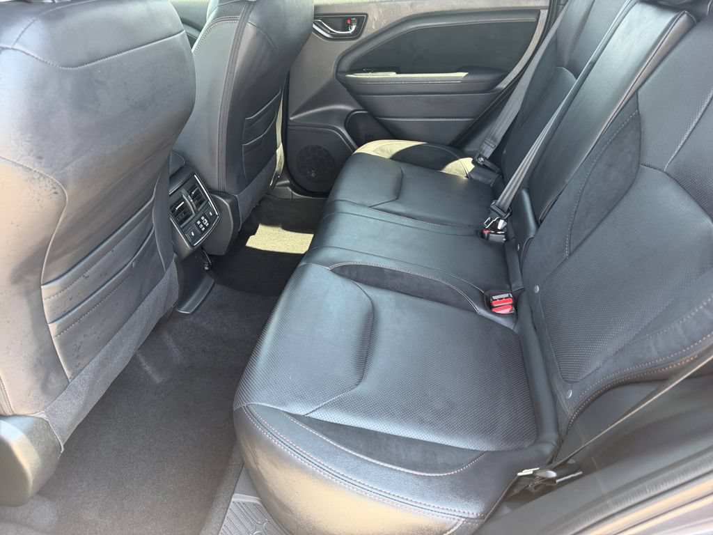 Certified 2025 Subaru Forester Touring w/ Popular Package - Touring AWD/4WD image 14
