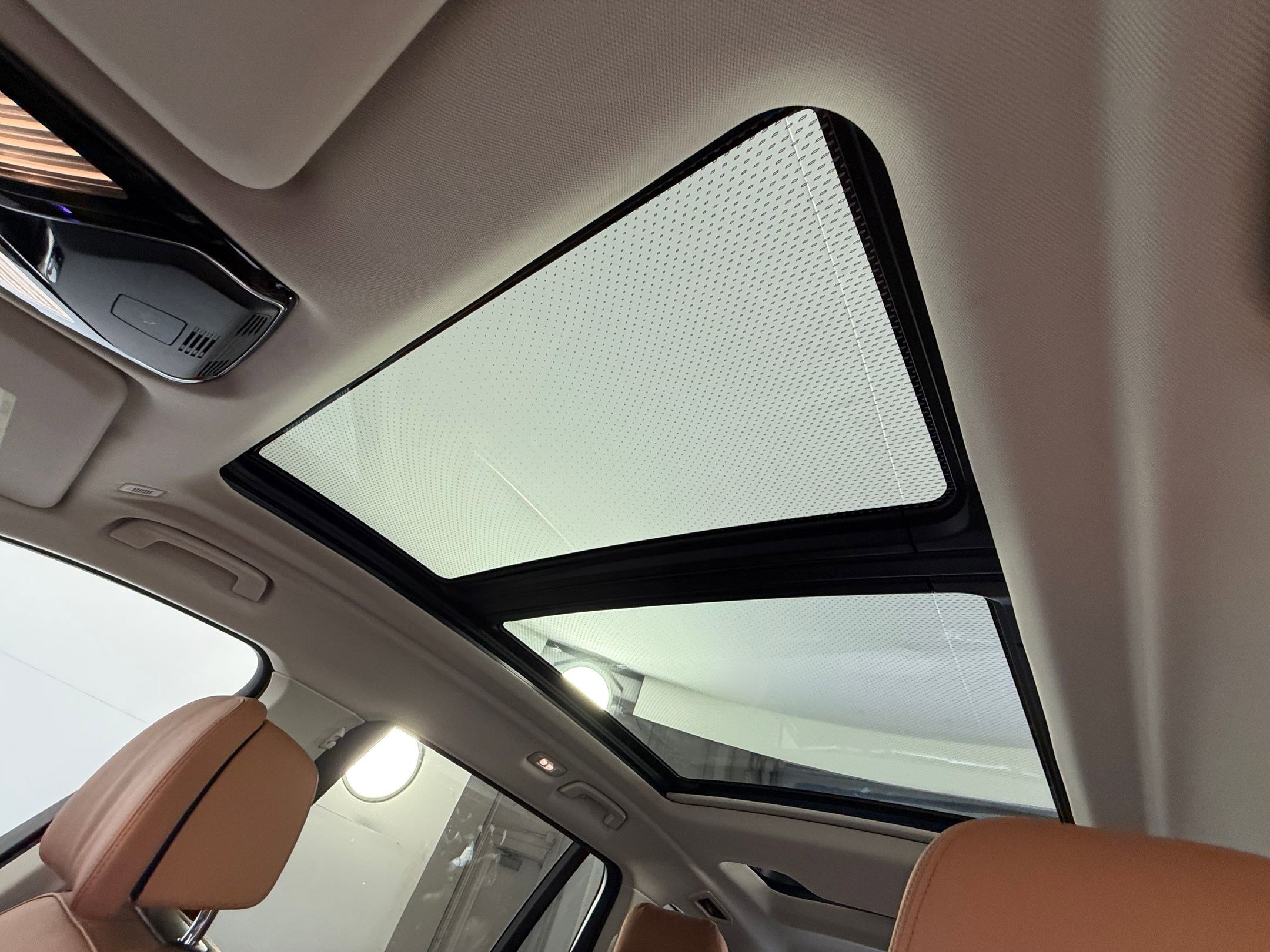 Used 2022 BMW X7 xDrive40i w/ Executive Package image 14