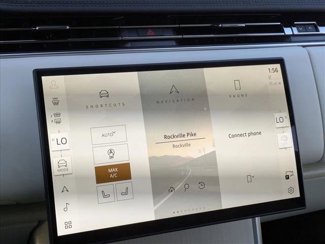 Used 2024 Land Rover Range Rover Long Wheelbase SE image 11