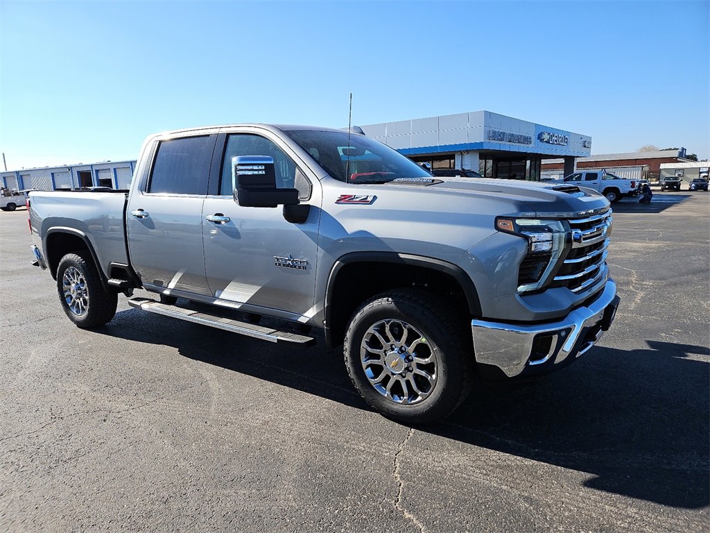 New 2026 Chevrolet Silverado 2500 LTZ w/ LTZ Premium Texas Edition image 9