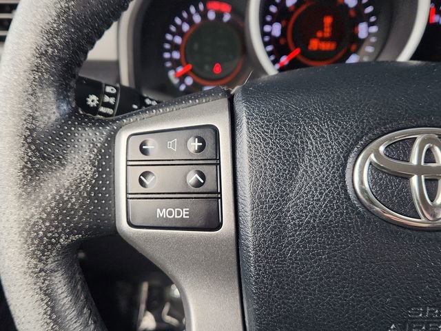 Used 2013 Toyota 4Runner Limited image 37