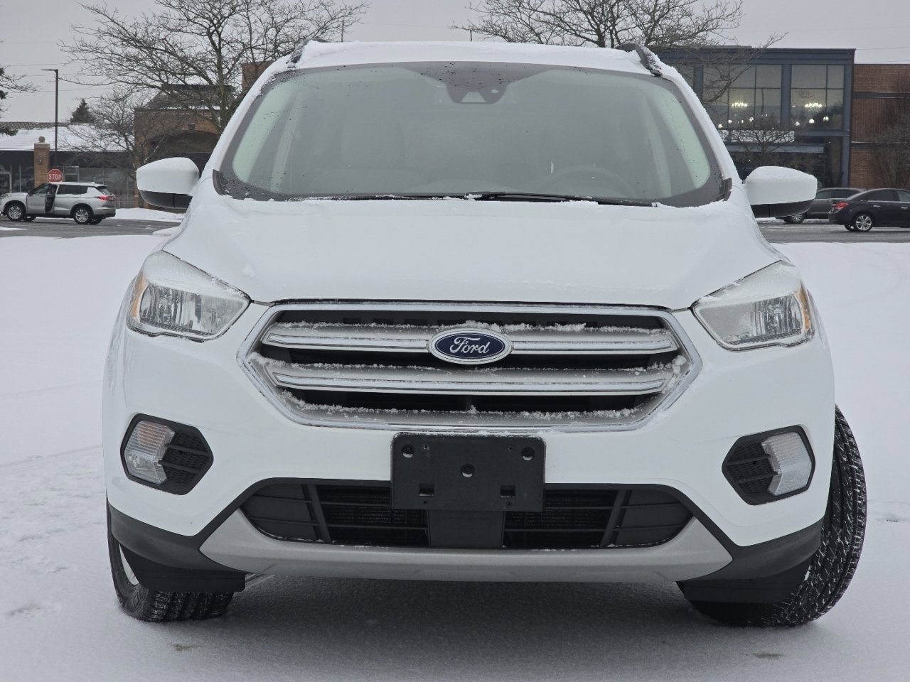 Used 2018 Ford Escape SE w/ Ford Safe & Smart Package image 10