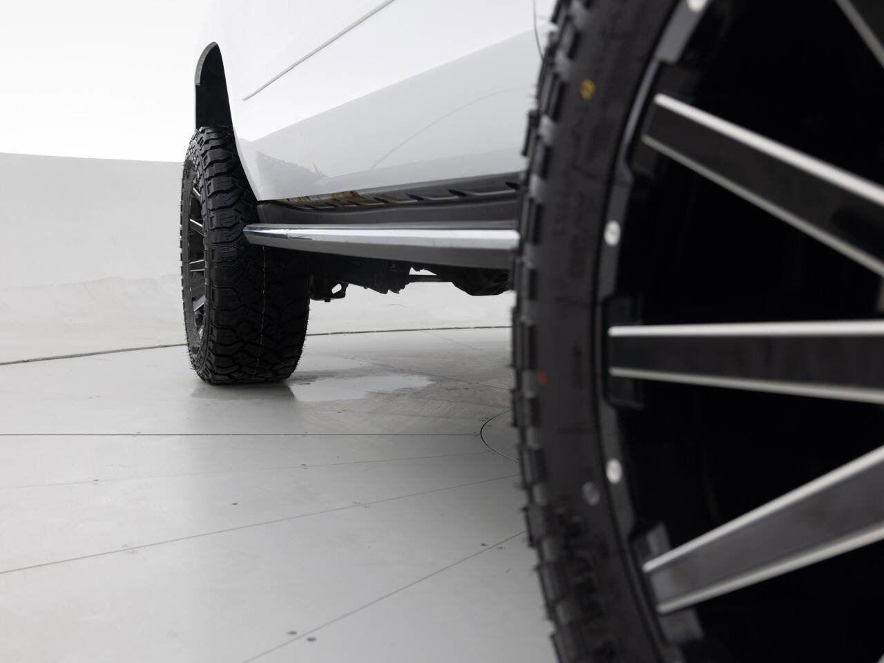 Used 2017 Chevrolet Tahoe Premier image 21