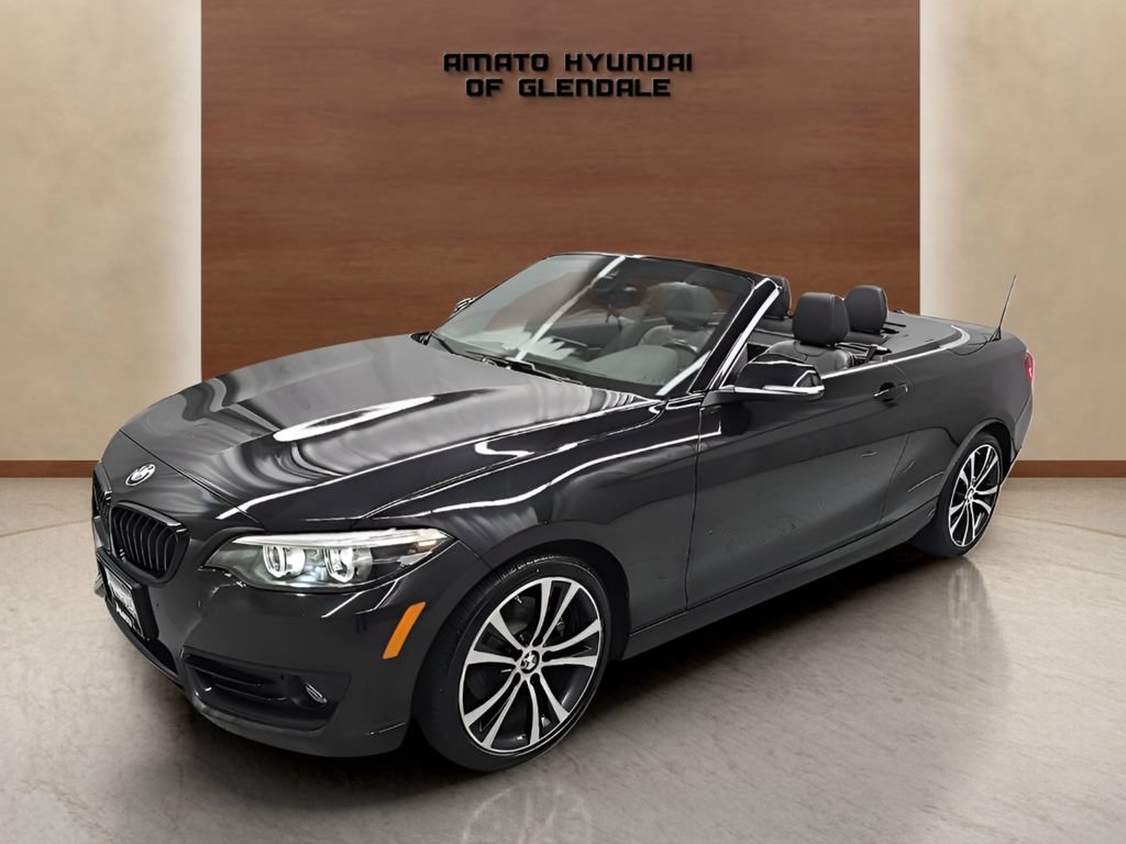 Used 2020 BMW 230i xDrive Convertible w/ Premium Package AWD/4WD image 2