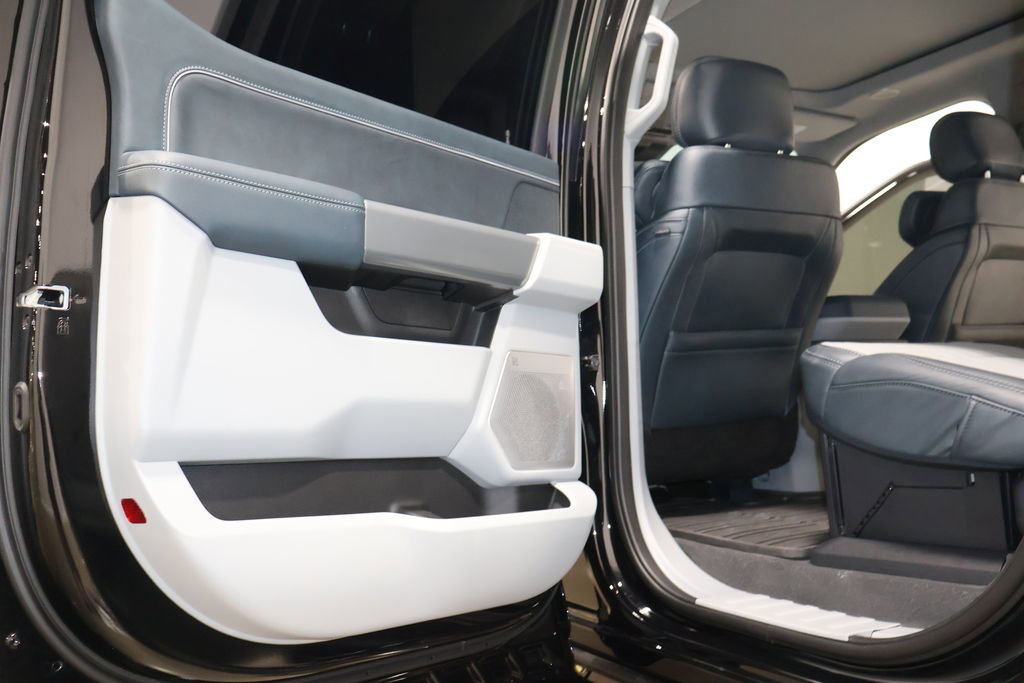 Used 2024 Ford F350 Limited w/ FX4 Off-Road Package image 59