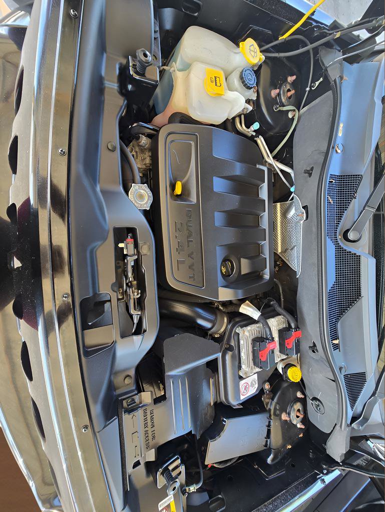 Used 2014 Jeep Patriot Latitude FWD image 25