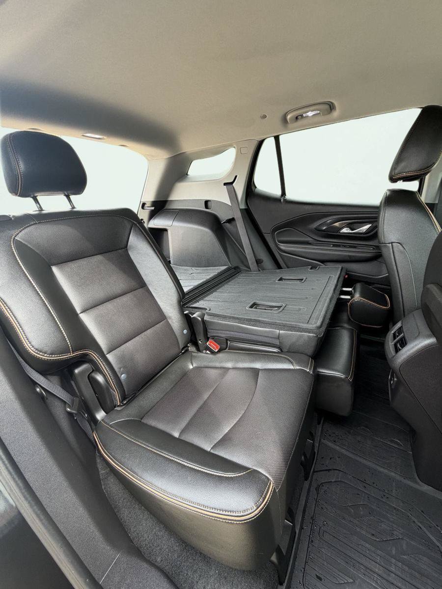 Used 2024 GMC Terrain AT4 w/ Tech Package AWD/4WD image 20