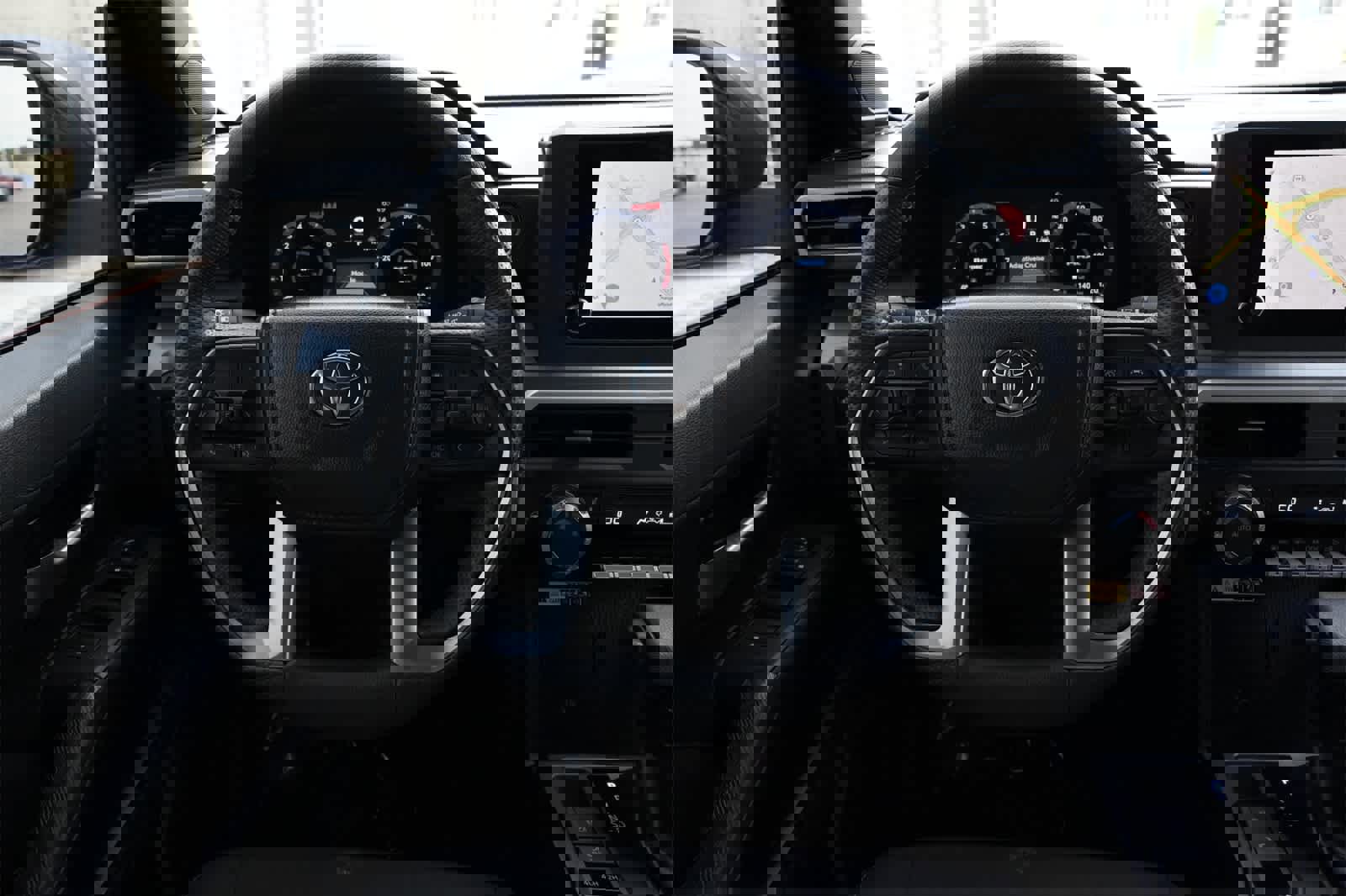 Used 2024 Toyota Tacoma TRD Off-Road image 9