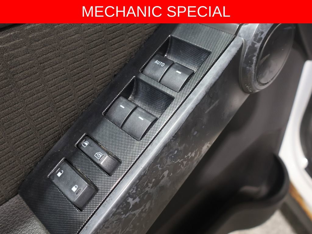 Used 2010 Ford Explorer XLT AWD/4WD image 17