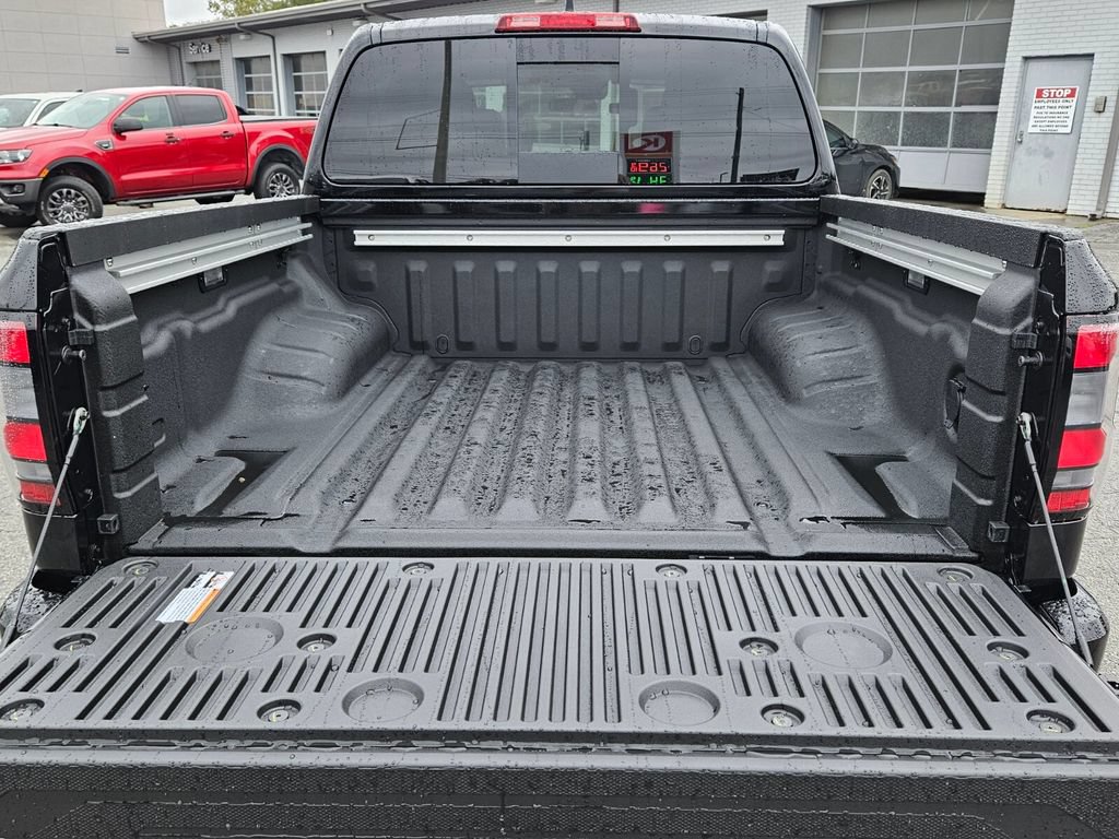 New 2026 Nissan Frontier SV w/ SV Convenience Package AWD/4WD image 10