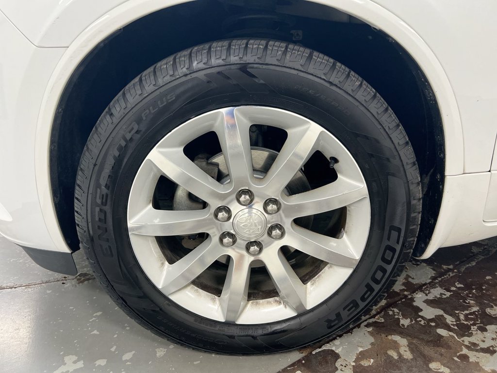 Used 2017 Buick Enclave Premium AWD/4WD image 28