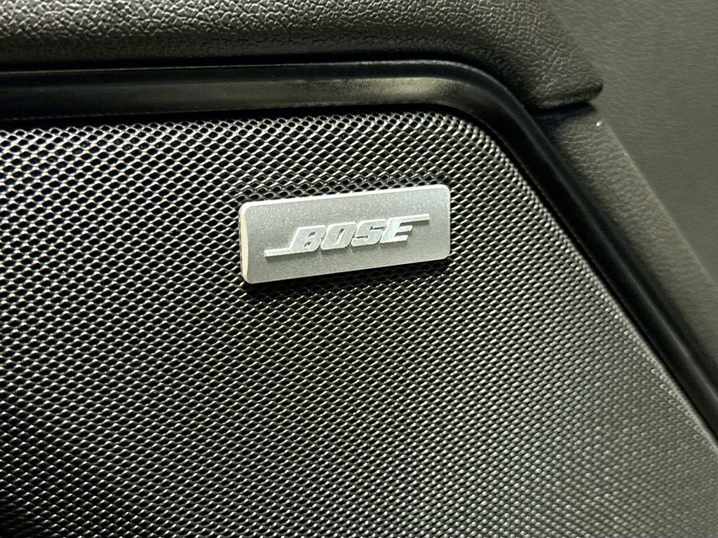 Used 2023 GMC Sierra 1500 AT4 image 18