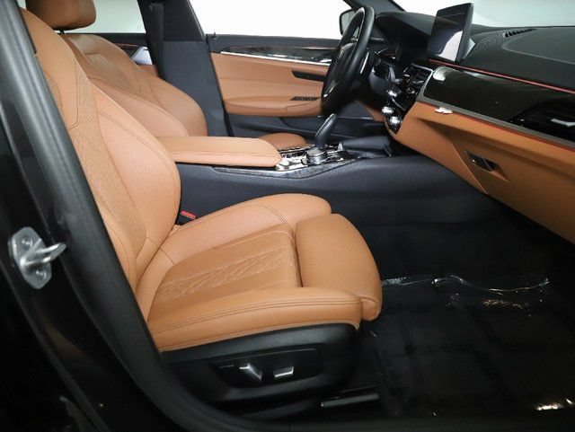 Certified 2023 BMW 530i xDrive w/ Premium Package AWD/4WD image 36