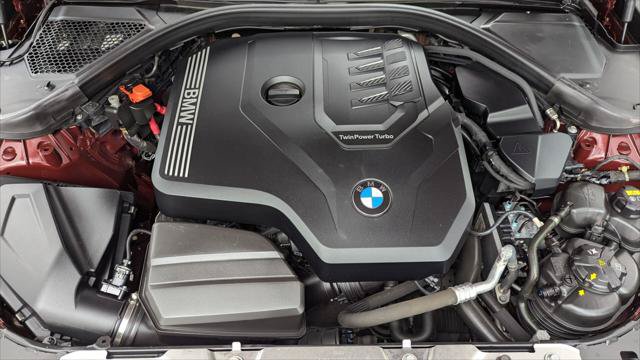 Used 2022 BMW 330i Sedan w/ M Sport Package RWD image 29