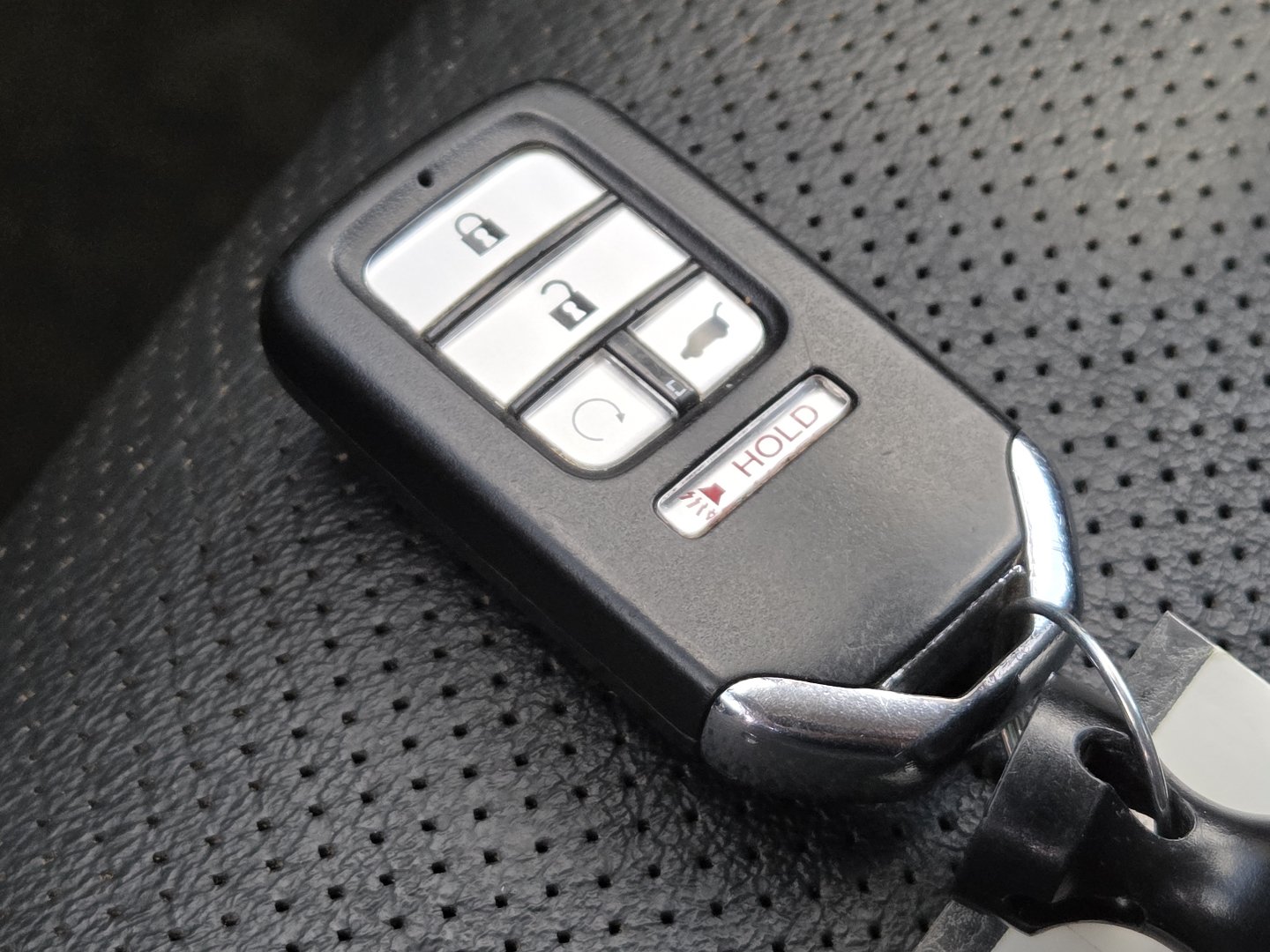 Used 2016 Honda Pilot Elite image 34