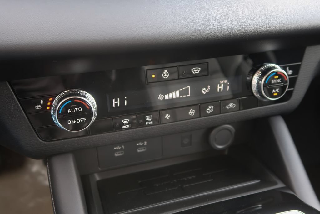 New 2026 Mitsubishi Outlander SE AWD/4WD image 35