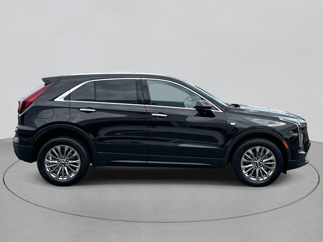 Certified 2025 Cadillac XT4 Premium Luxury AWD/4WD image 4