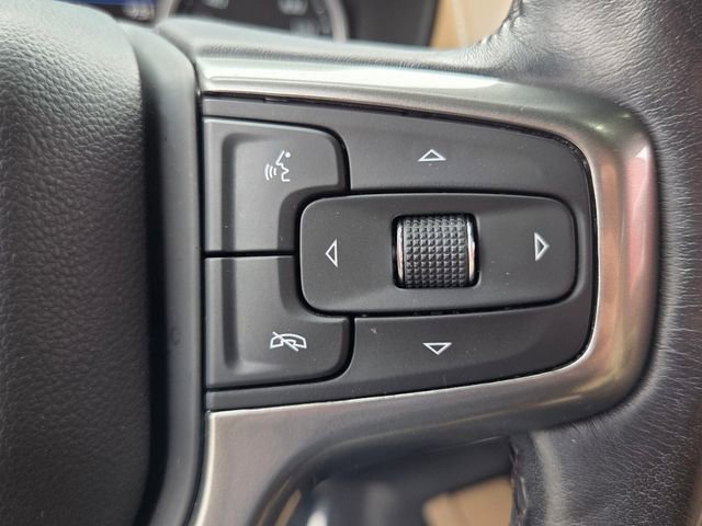 Used 2021 Chevrolet Tahoe Premier w/ Premium Package image 32