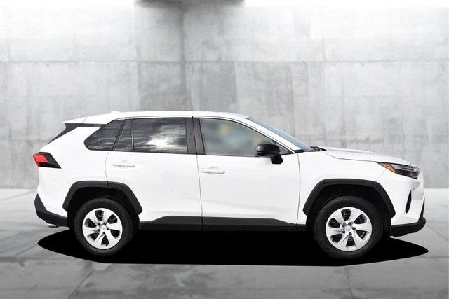 Used 2024 Toyota RAV4 LE image 5