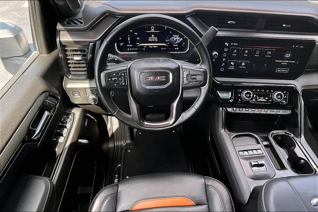 Used 2026 GMC Sierra 2500 AT4 w/ AT4 Premium Plus Package AWD/4WD image 9