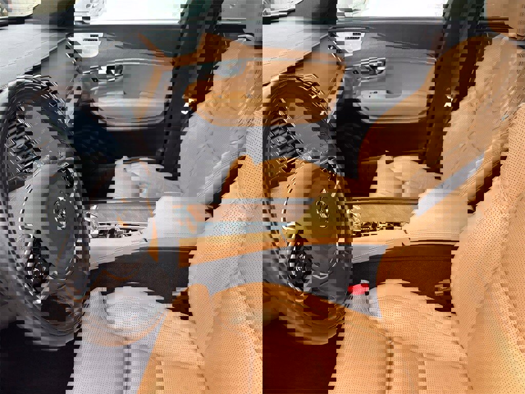 Used 2019 Volvo XC90 T8 Inscription w/ Luxury Package image 13