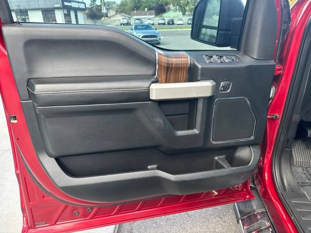Used 2016 Ford F150 Lariat w/ Equipment Group 502A Luxury AWD/4WD image 7