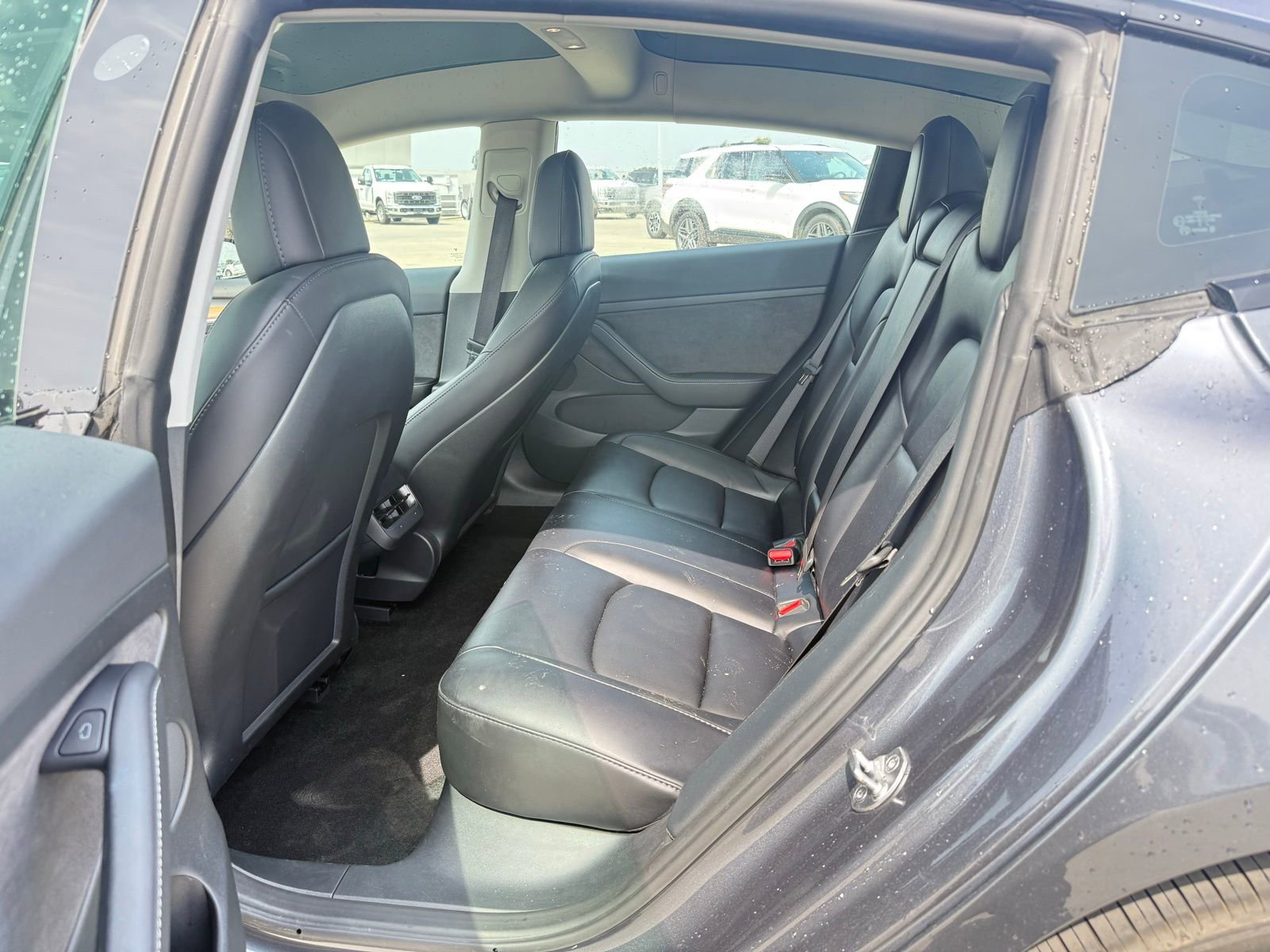 Used 2023 Tesla Model 3 Standard Range image 6