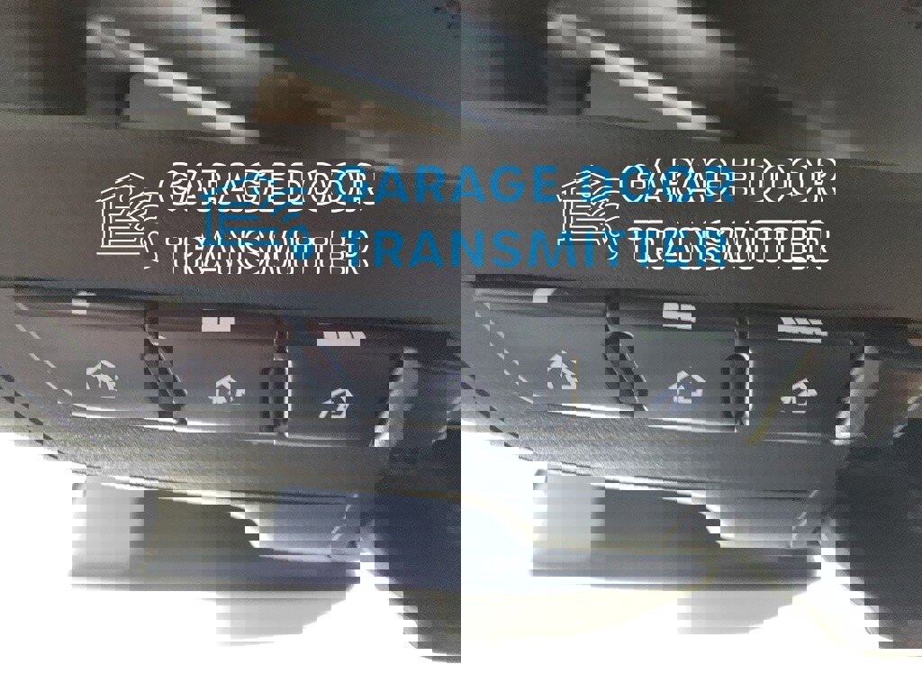 Used 2025 Subaru Outback Touring w/ Tech Package 3 image 28