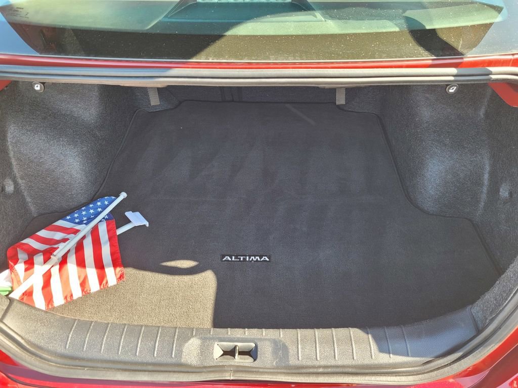 Used 2024 Nissan Altima 2.5 SR image 25