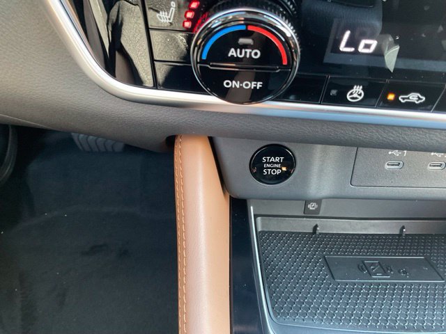 New 2026 Nissan Rogue Platinum AWD/4WD image 24