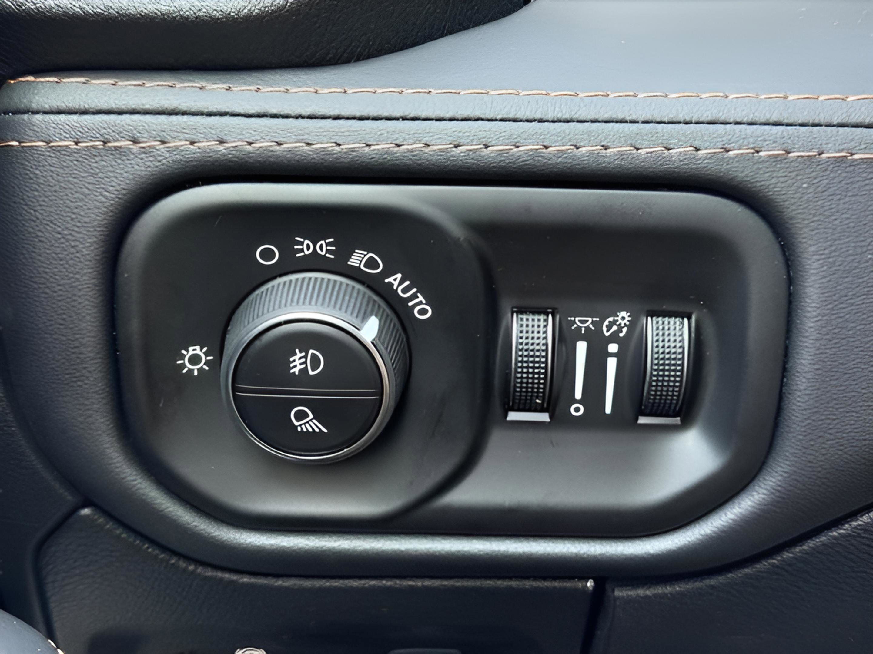 New 2026 RAM 1500 Tungsten w/ Off Road Group AWD/4WD image 29