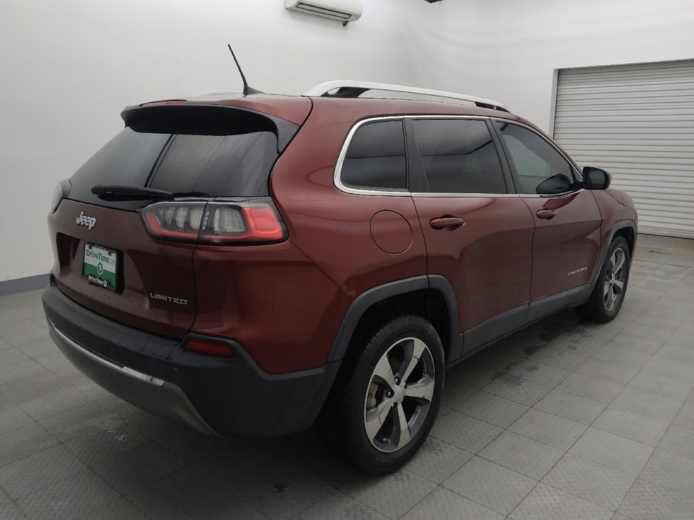 Used 2019 Jeep Cherokee Limited image 9