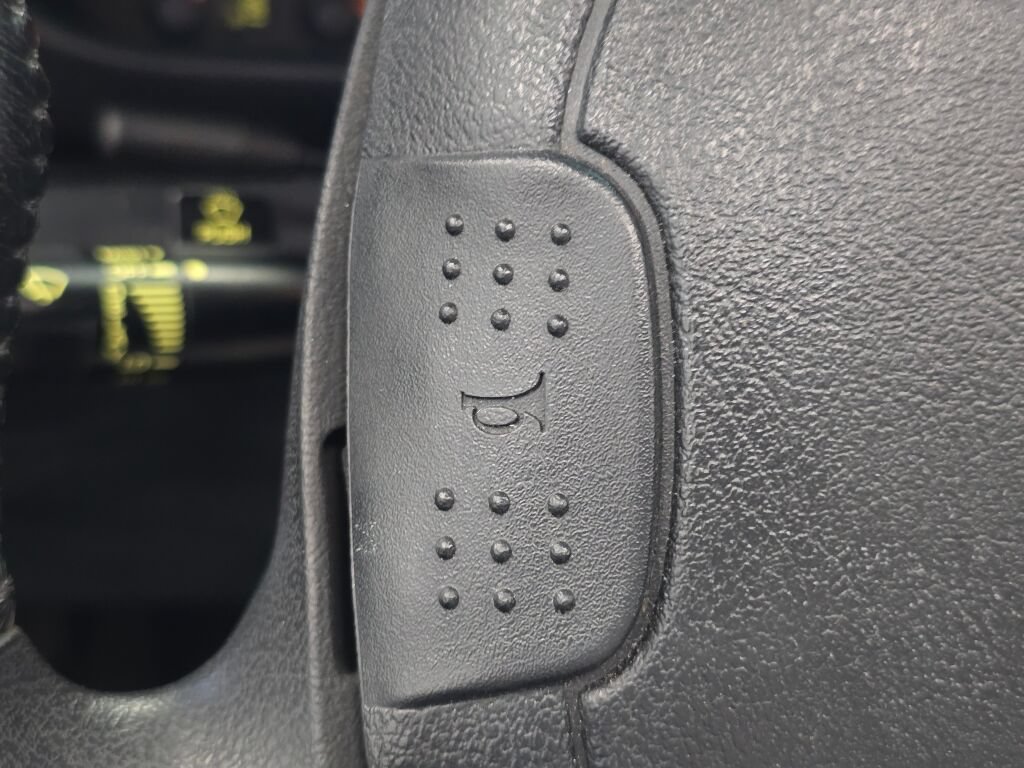 Used 1993 Chevrolet Camaro Z28 RWD image 62