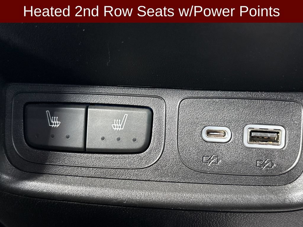 Used 2020 Cadillac XT4 Sport w/ Cold Weather Package FWD image 20