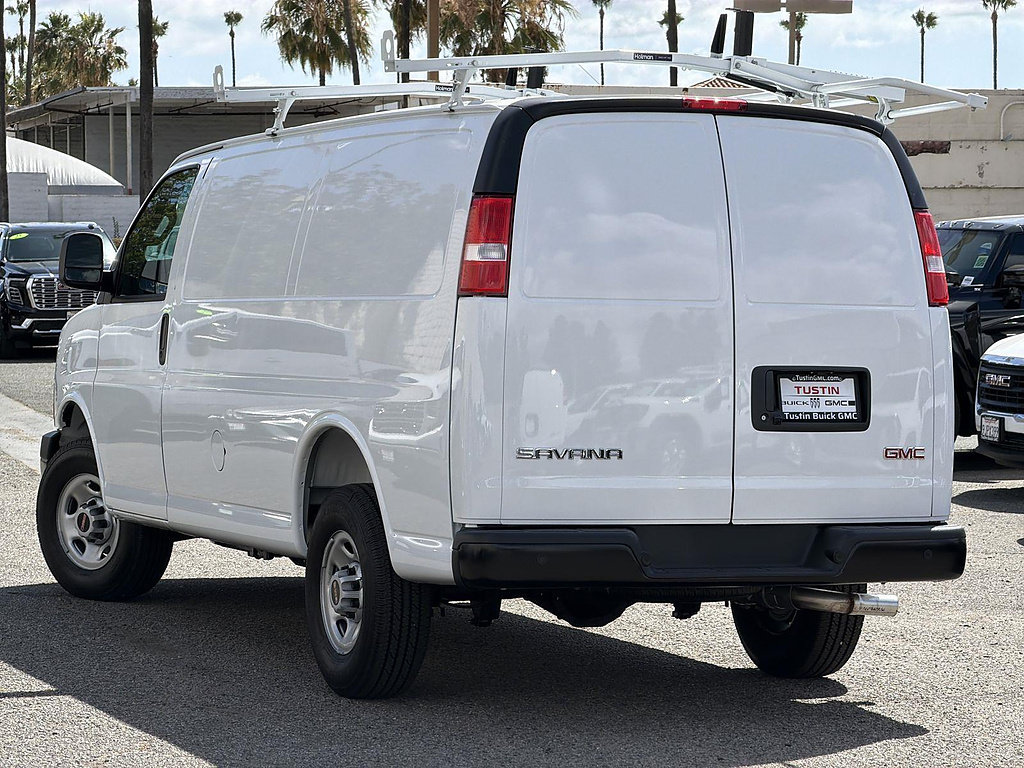 New 2026 GMC Savana 2500 w/ Driver Convenience Package RWD image 5