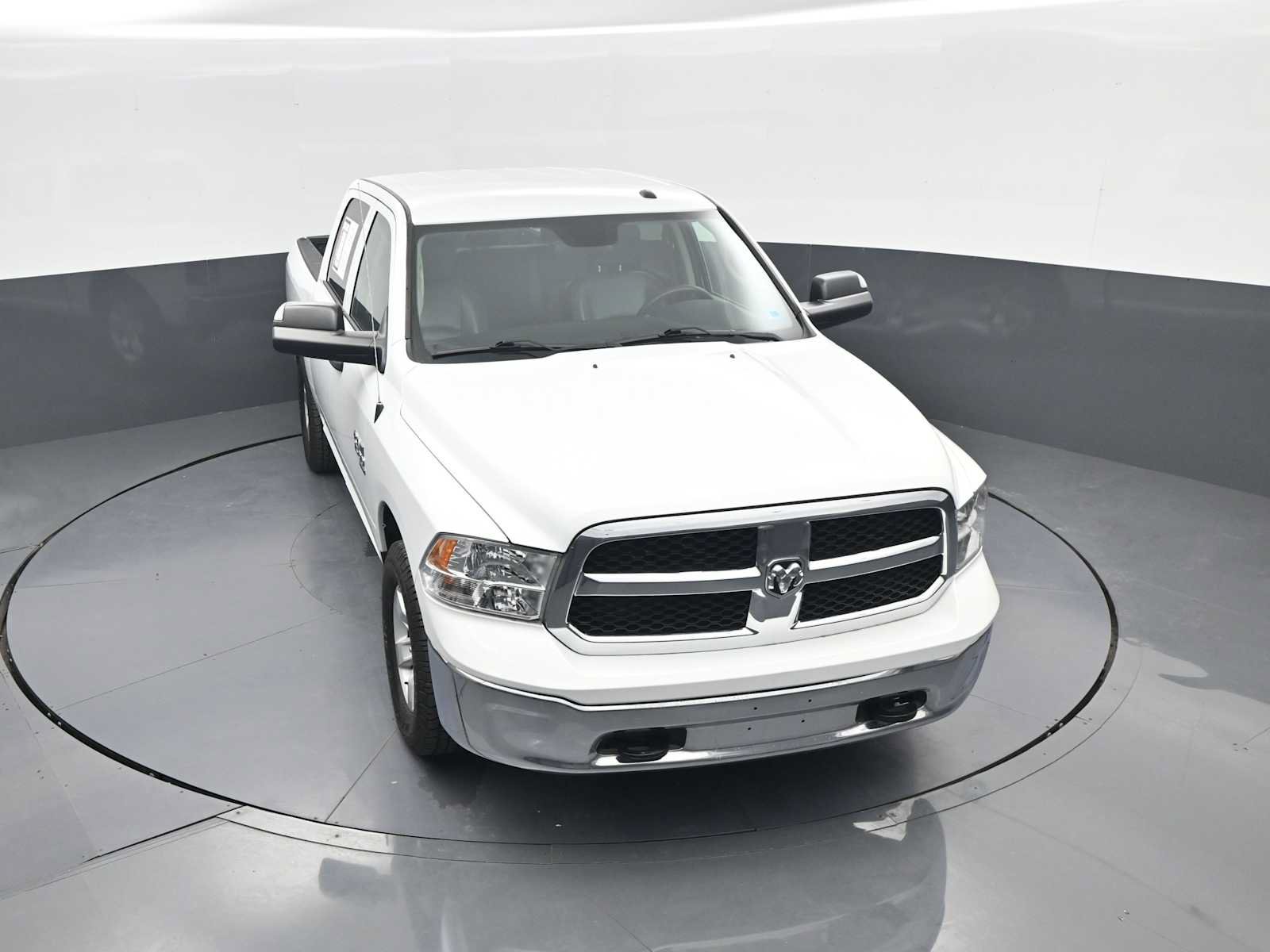 Used 2022 RAM 1500 Tradesman w/ Chrome Appearance Group AWD/4WD image 30