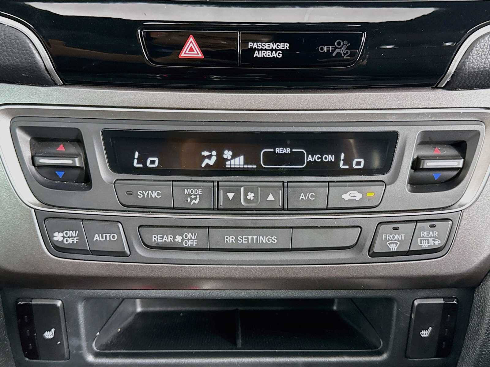 Used 2023 Honda Passport EX-L image 16